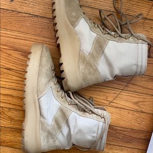 Yeezy boot season 3